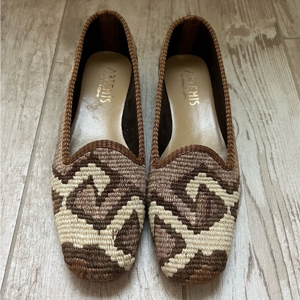 Artemis Design Co. Kilim Carpet loafers Size 38